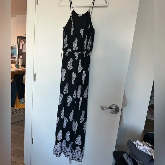 Altar’d State Jumpsuit - Picture 2 of 3